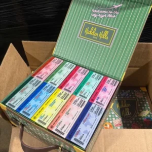 BUY BULK HIDDEN HILLS CLUB DISPOSABLES